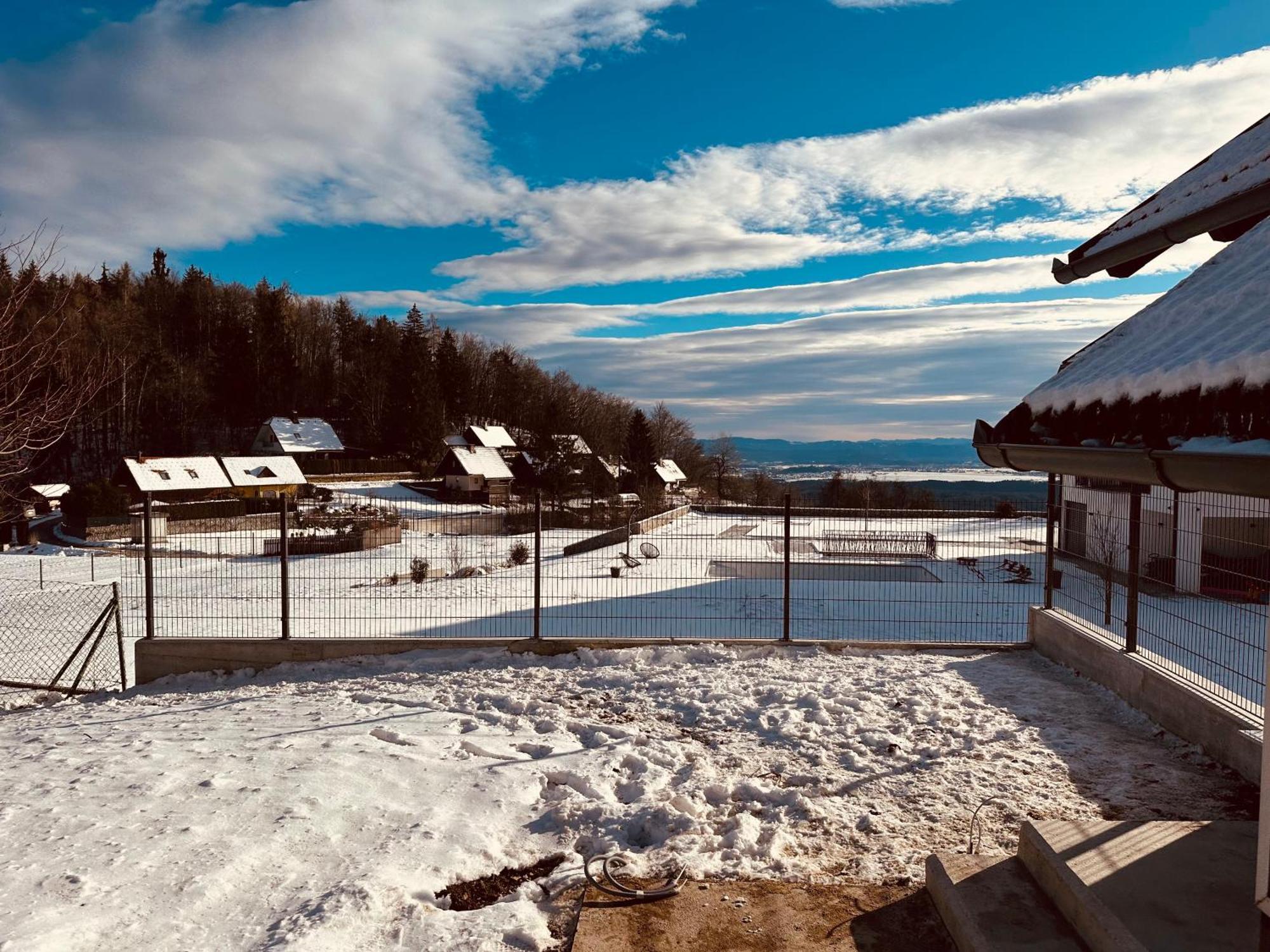 Chalet Pjagodic Cerklje na Gorenjskem Luaran gambar