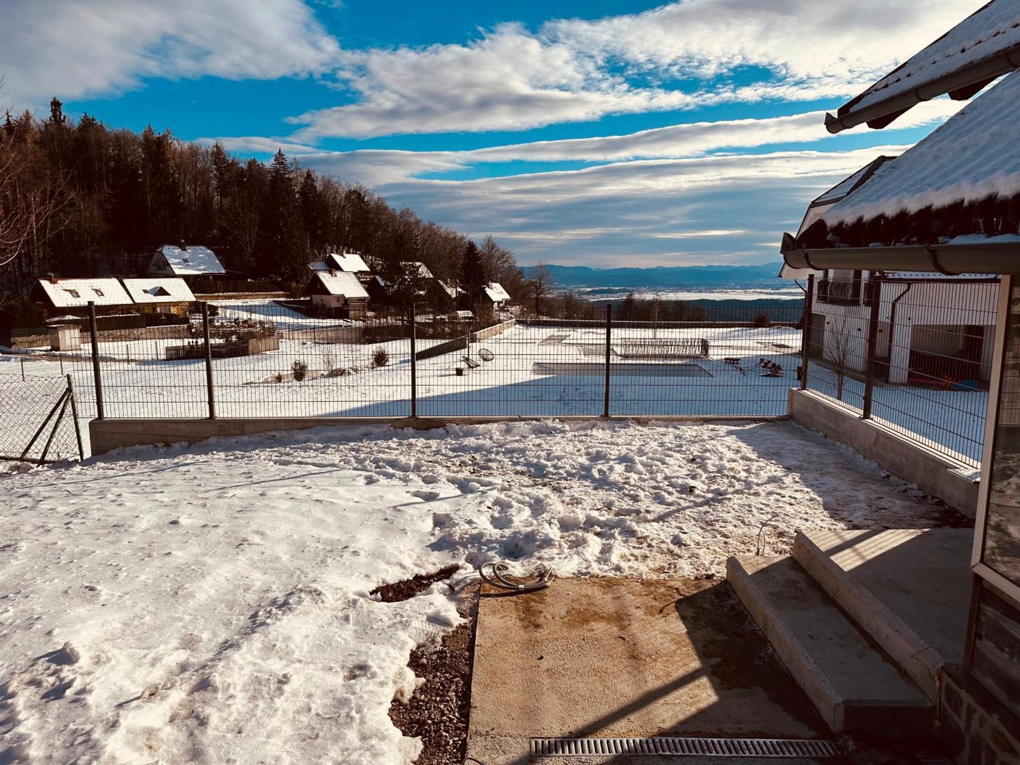 Chalet Pjagodic Cerklje na Gorenjskem Luaran gambar